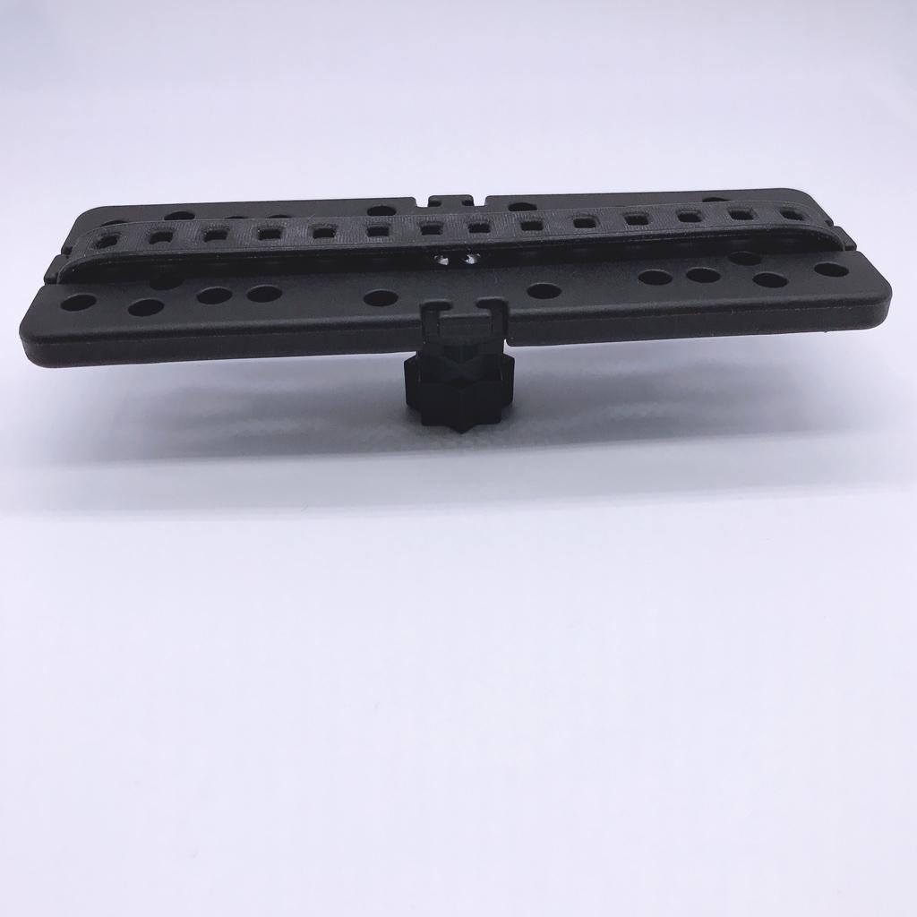 ユニバーサル魚群探知機ブラケットナイロンシリコン取り付けキッ - Fish Finder Mount のレビューと価格